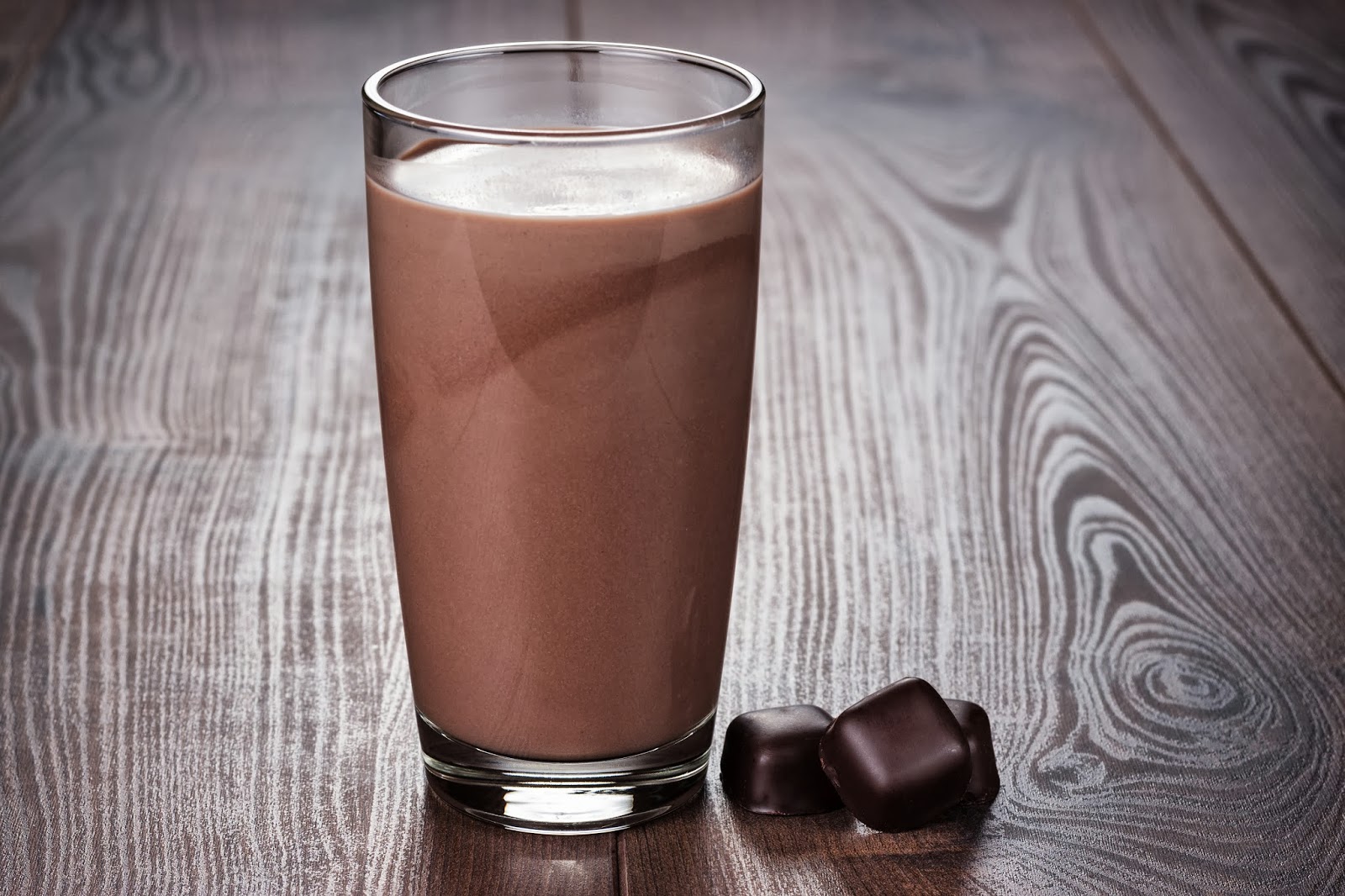 [Image: Chocolate-Milk-Post-Workout.jpg]