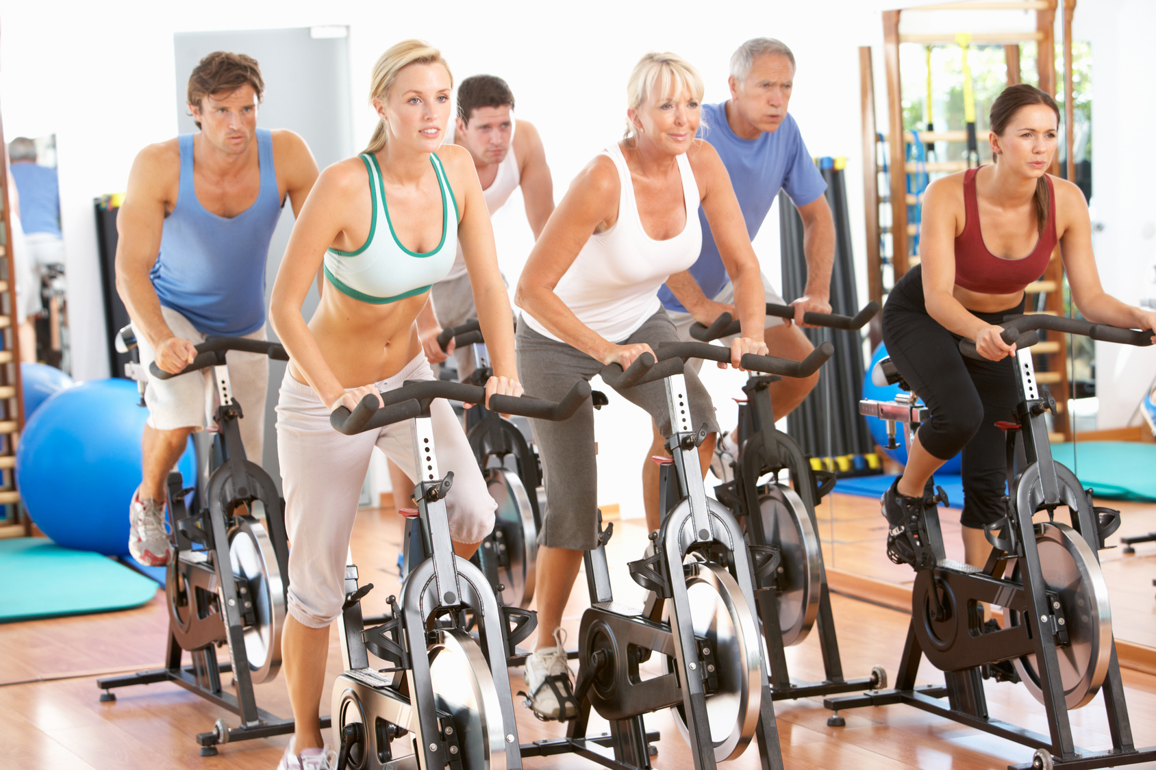 why-spinning-is-better-than-regular-cardio-shape-your-energy